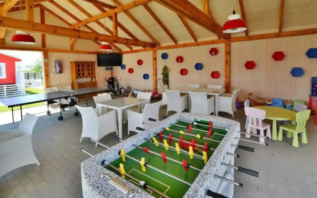 Comfortable Holiday Homes, Pool, Sarbinowo