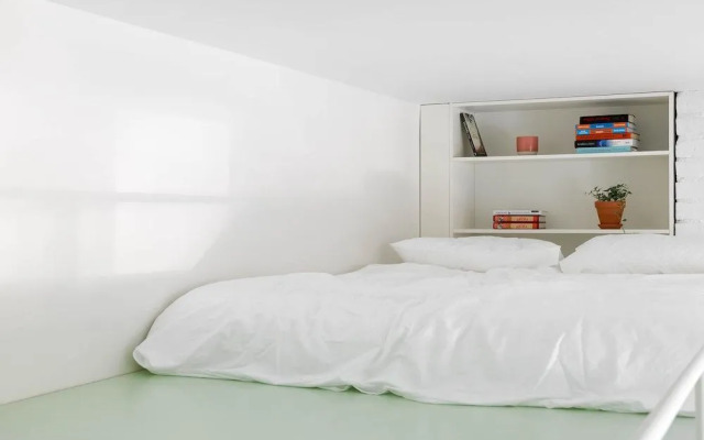 Safe Haven Apart Hotel