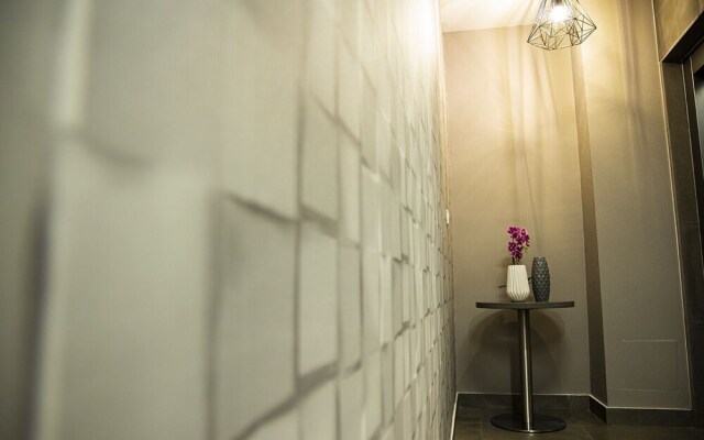 Jimmy's Suites