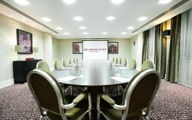 Crowne Plaza London Ealing by IHG