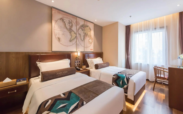 James Joyce Coffetel Beijing West Railway Station Lianhua Bridge – Guest Rooms – Beijing