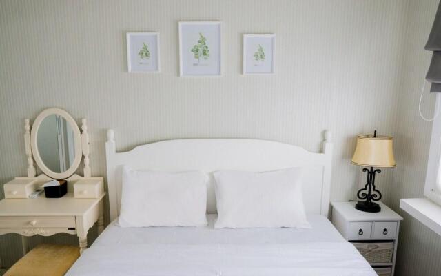 Quiet 2BR Apartment @ Parahyangan Residence Apartement with Mountain View