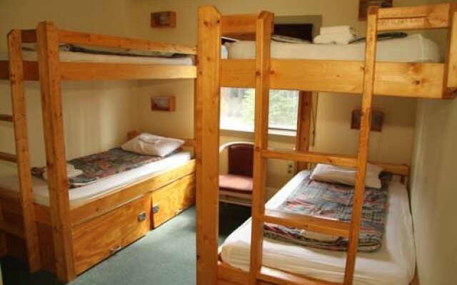 HI Lake Louise Alpine Centre