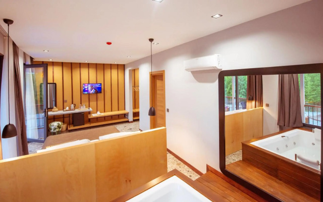 Arwen Hotel