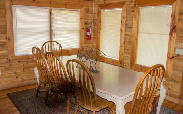 13 Serenity - 6 Br Cabin