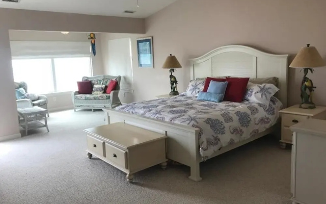 Sweet Dreams By The Sea - 4 Br Home