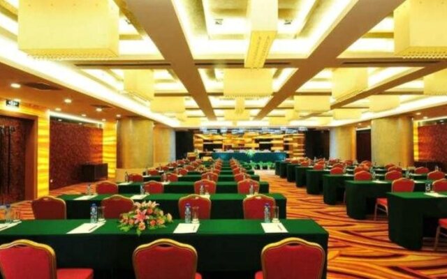 Yulong International Hotel
