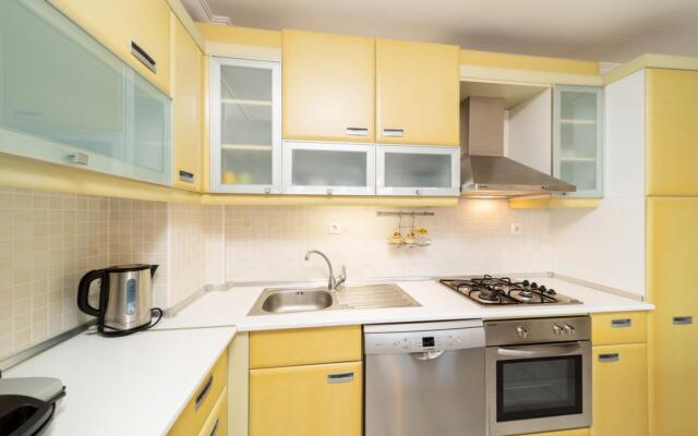 Lovely Apartment With Shared Pool in Konyaalti