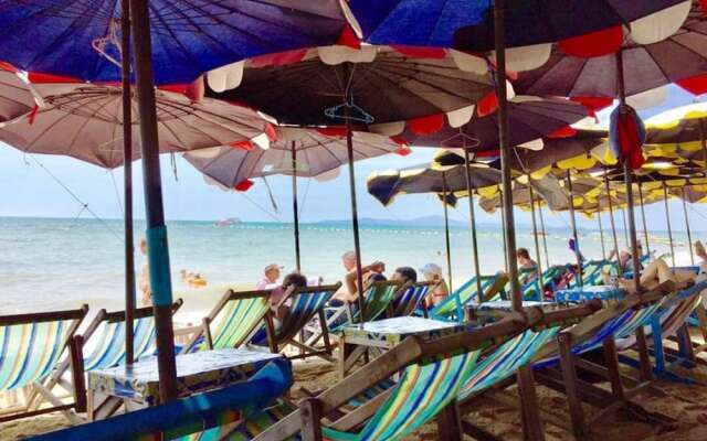 Atlantis Condo Pattaya by Panissara