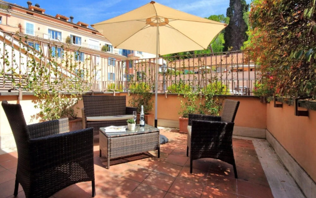 A10 Piazzetta Margutta - A10 - My Extra Home