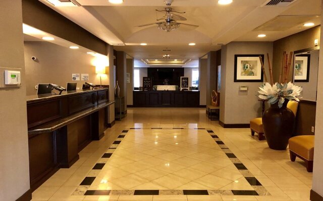 Holiday Inn Express Hotel & Suites Vacaville by IHG