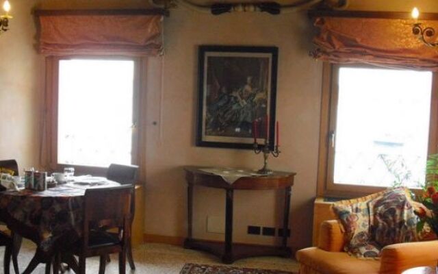 San Simeon Apartments