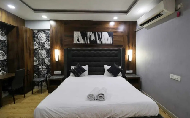 Hotel Grand View - Pimple Saudagar