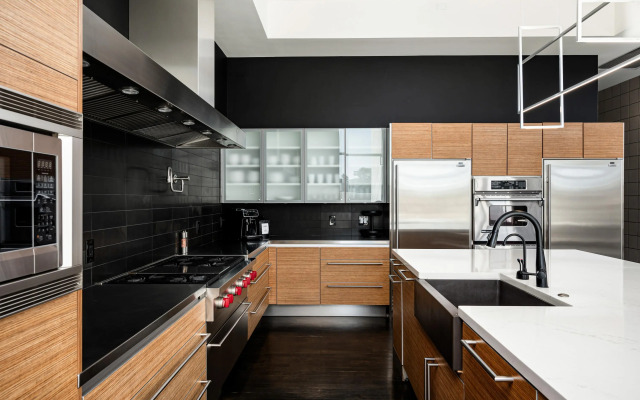 Old Town Scottsdale Iconic Modern Mansion