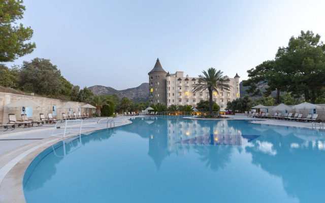 XL Hotels Hotel
