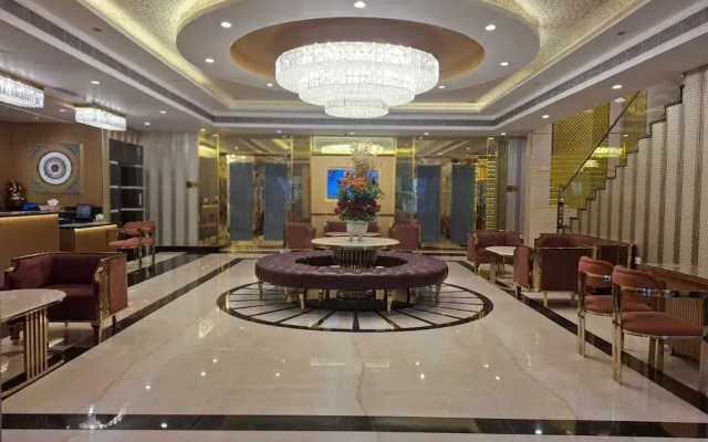 Grand Continental Hotel