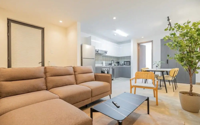 w Splendid 1BR in Casco Viejo