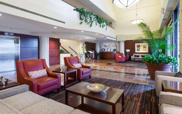 DoubleTree Suites by Hilton Hotel Cincinnati - Blue Ash