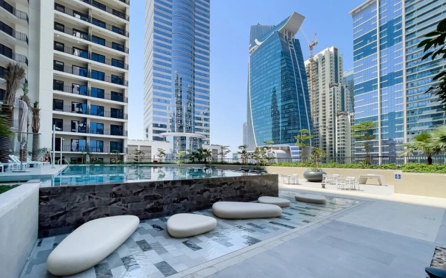 Zada Tower 1Br With Dubai Canal View