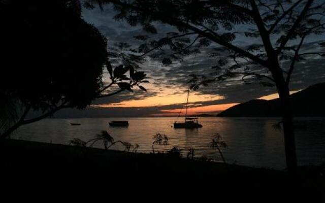 Cape Maclear Ecolodge & Scuba Shack