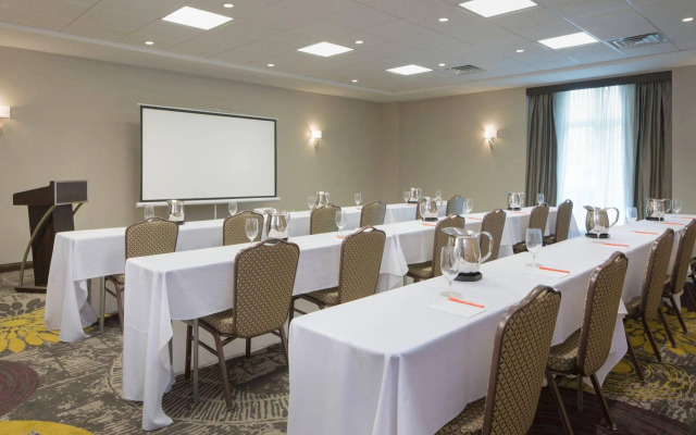 Crowne Plaza Chicago SW - Burr Ridge by IHG