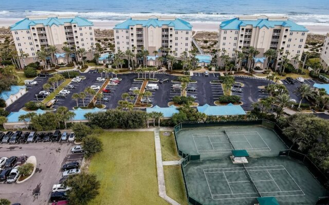 Luxury Condo with Atlantic Ocean View from Private Balcony by RedAwning