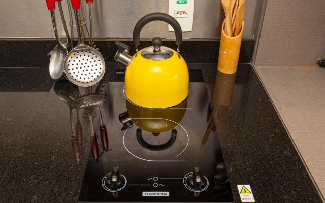 Easy Star - Studio Estiloso na Vila Olímpia - TS03G