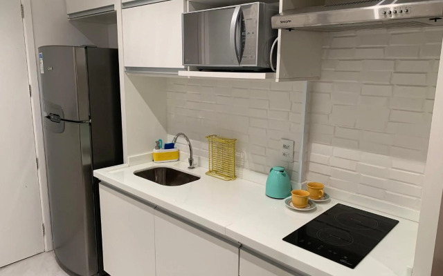 Studio prox Av Pauluista cp 908