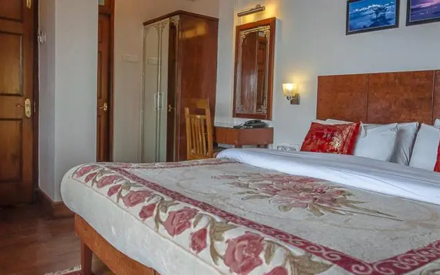 Tripvillas @ Shangrila Regency