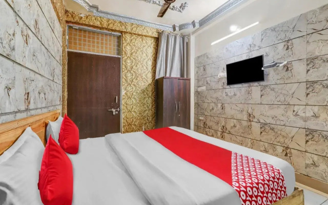 Oyo Flagship 807919 Hotel Sai Palace