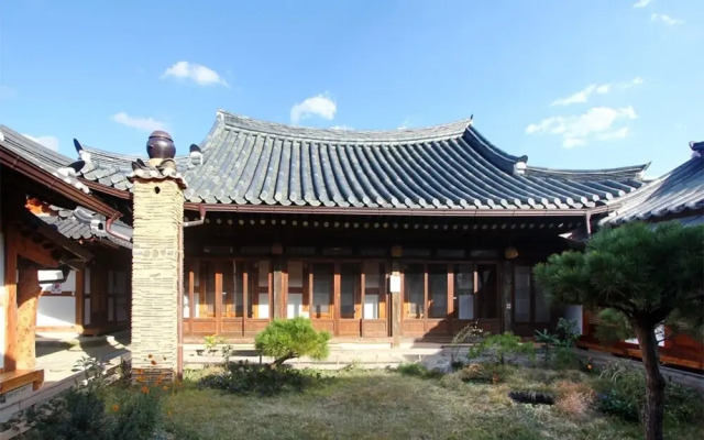 Jeonju Pungnamheon Hanok Stay