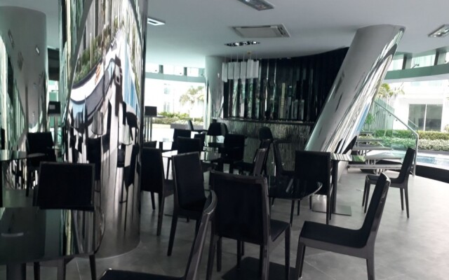 City Center Residence 1BR Pool View A306