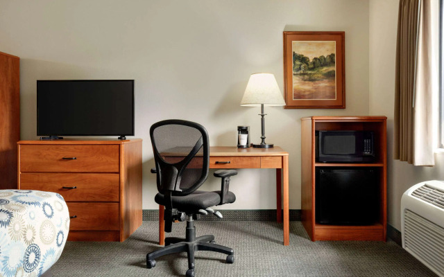 AmericInn by Wyndham Havre