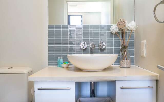 Adderley Terraces J11