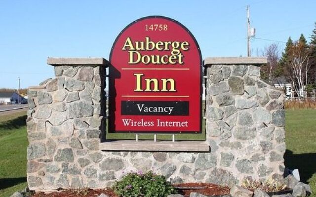 L'Auberge Doucet Inn