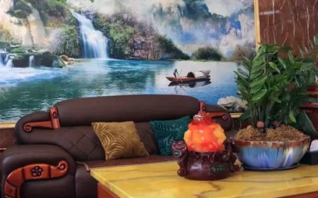 Hangzhou Yanjulou Hotel