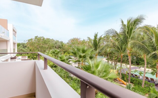 Jade E 304 2 Bedroom Condo by RedAwning