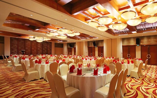 Man Wan Harmona Resort