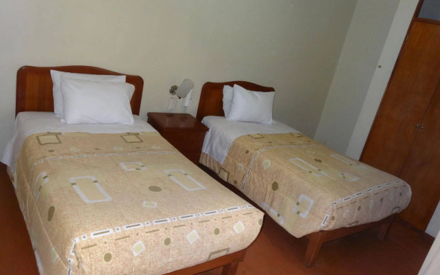 Hotel Sideral - Cochera