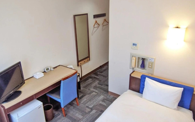 Kadoma Public Hotel – Guest Rooms – Kadoma