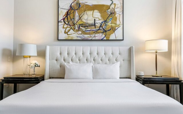 Luxury 4BR With Private Rooftop Deck