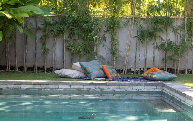 Villa Mola by Alfred in Bali