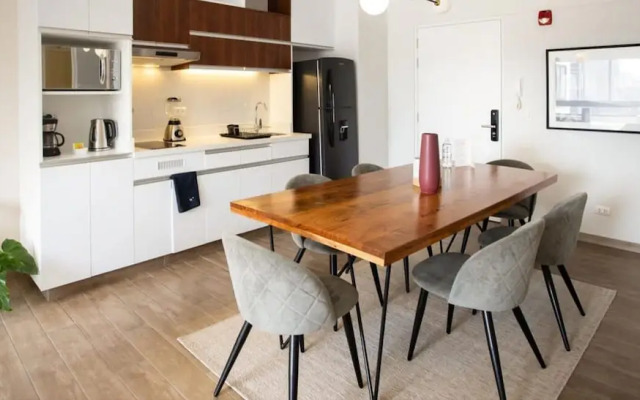 w Spacious and Classy 2BR in Miraflores