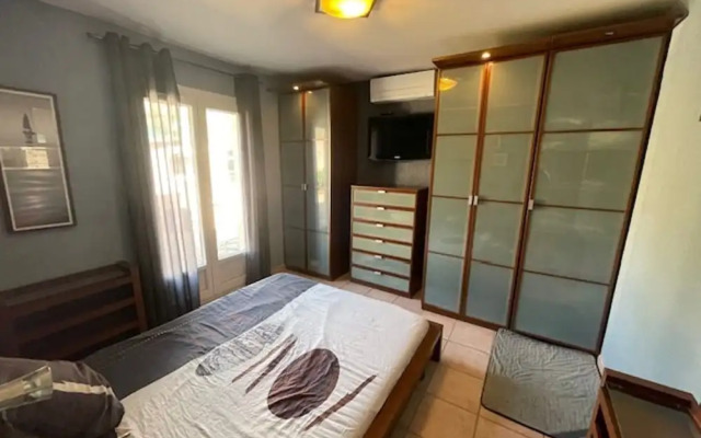 Villa in Vidauban With Pool & Vineyards Nearby