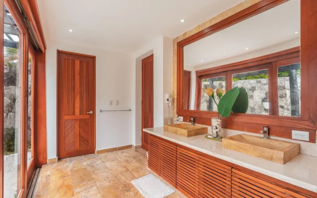 Tropical Bungalow With Pool at cap Cana A8C