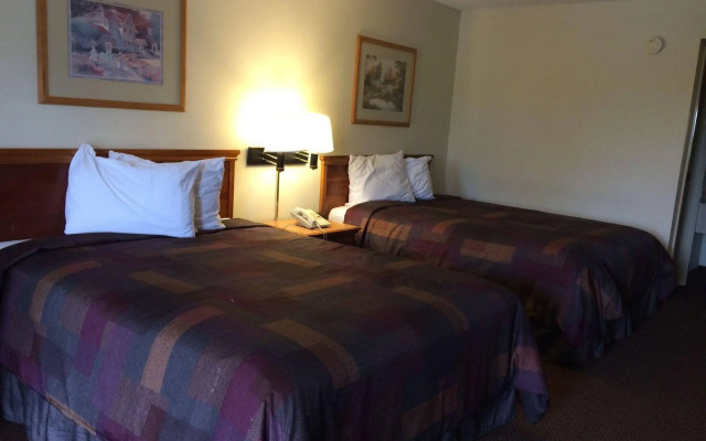 Gateway Inn and Suites