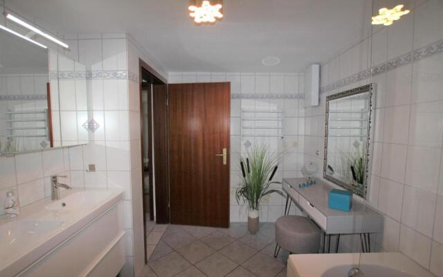 Ferienwohnung Brohltal-Aue, Familie Birnberg