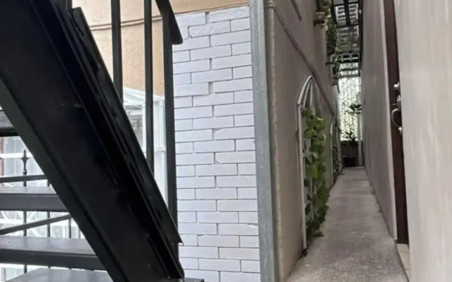 Rivera Family Airport Apartments