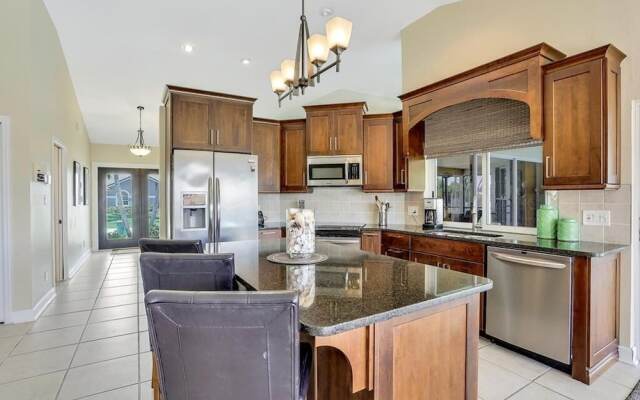 Lamplighter Home #32404