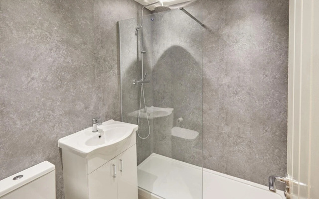 Host Stay Flat 3 Glenholme House